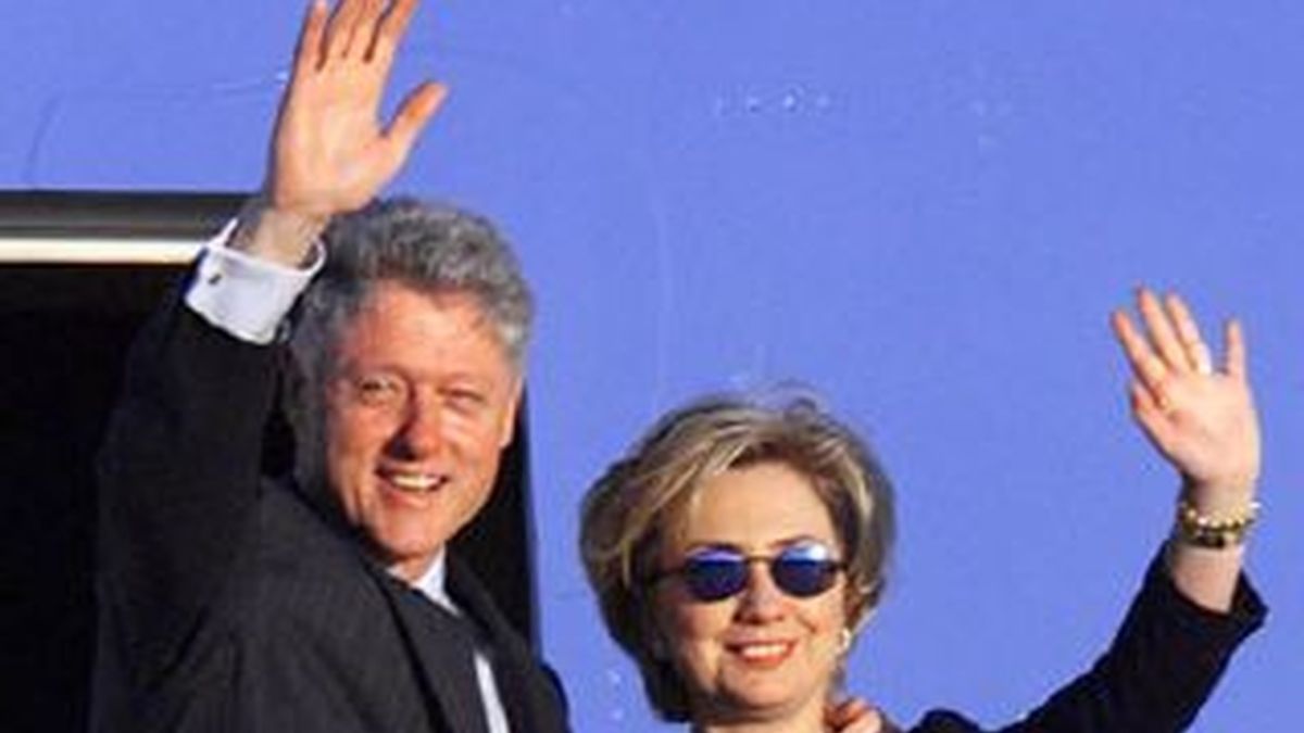 Con cinco dólares puedes pasar un día con Bill Clinton. Una idea para que Hillary Clinton pueda pagar sus deudas. Foto de archivo