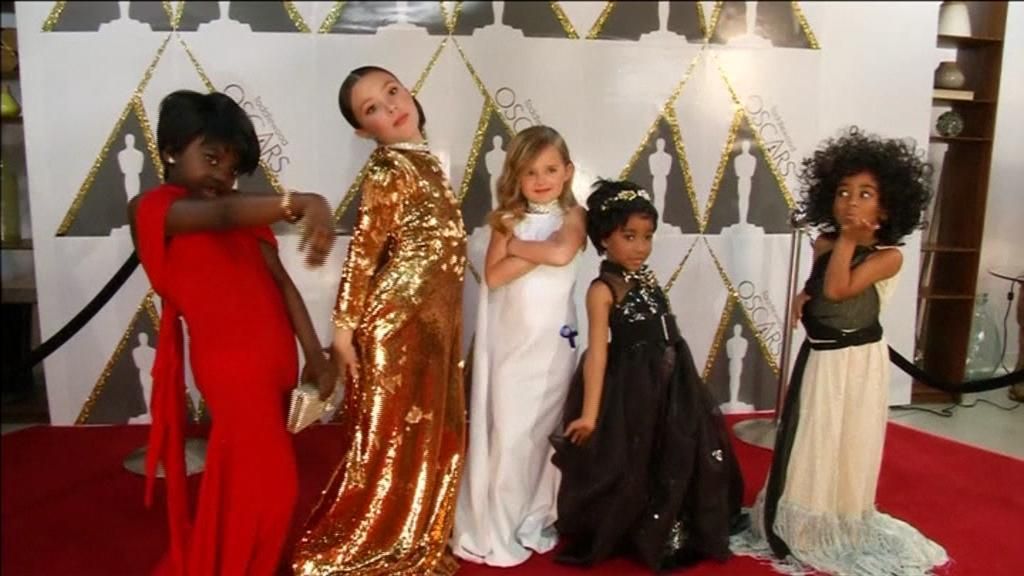Los vestidos de los Oscar en versión 'mini'