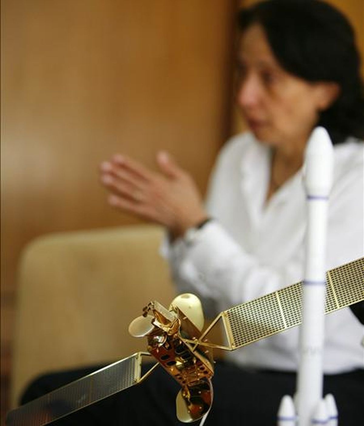 La ministra de Ciencia y Tecnología de Venezuela, Nuris Orihuela, desempeño un papel importante en el proceso que culminó a principios de año con el lanzamiento del satélite "Simón Bolivar. EFE/Archivo La ministra de Ciencia y Tecnología de Venezuela, Nuris Orihuela, desempeño un papel importante en el proceso que culminó a principios de año con el lanzamiento del satélite "Simón Bolivar. EFE/Archivo