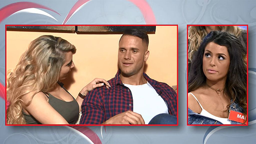 Una cita con muchos besos