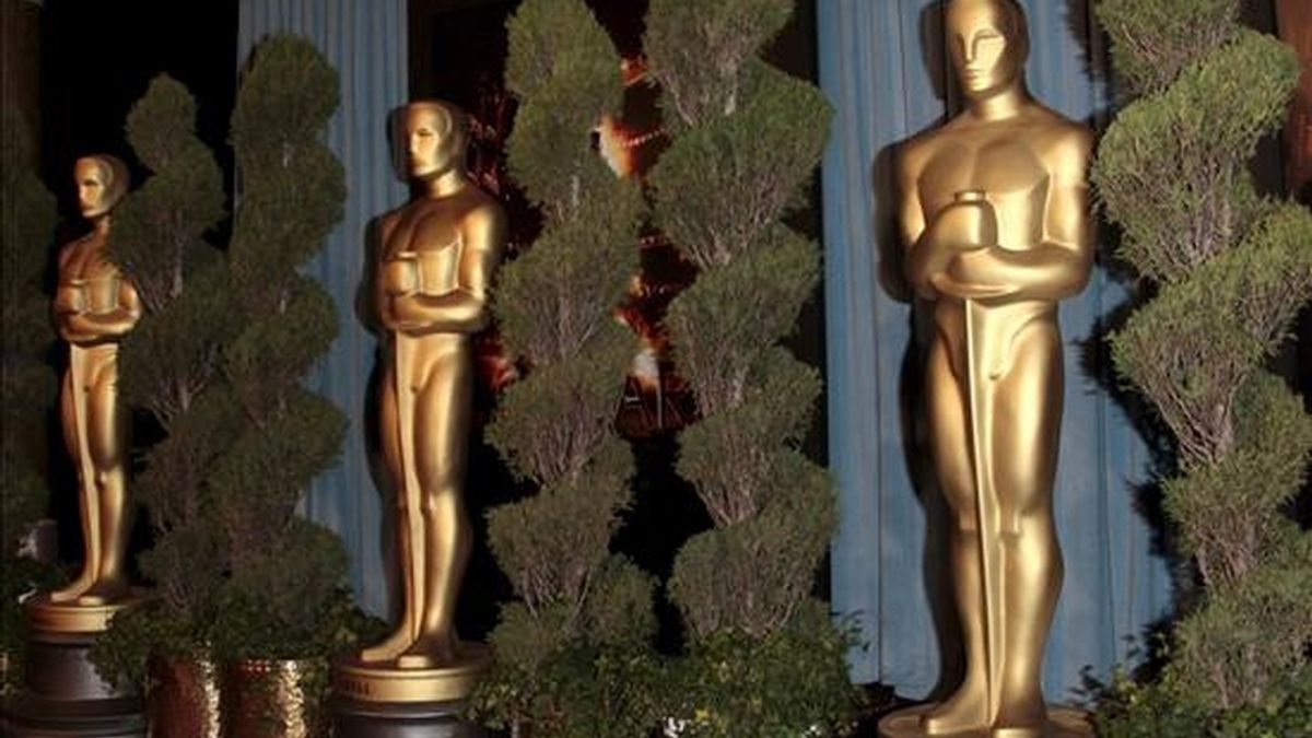La 83 edición de los premios de la Academia de Hollywood, que serán presentados por Anne Hathaway y James Franco, se celebrará el 27 de febrero y se retransmitirá en directo en más de 200 países. EFE/Archivo