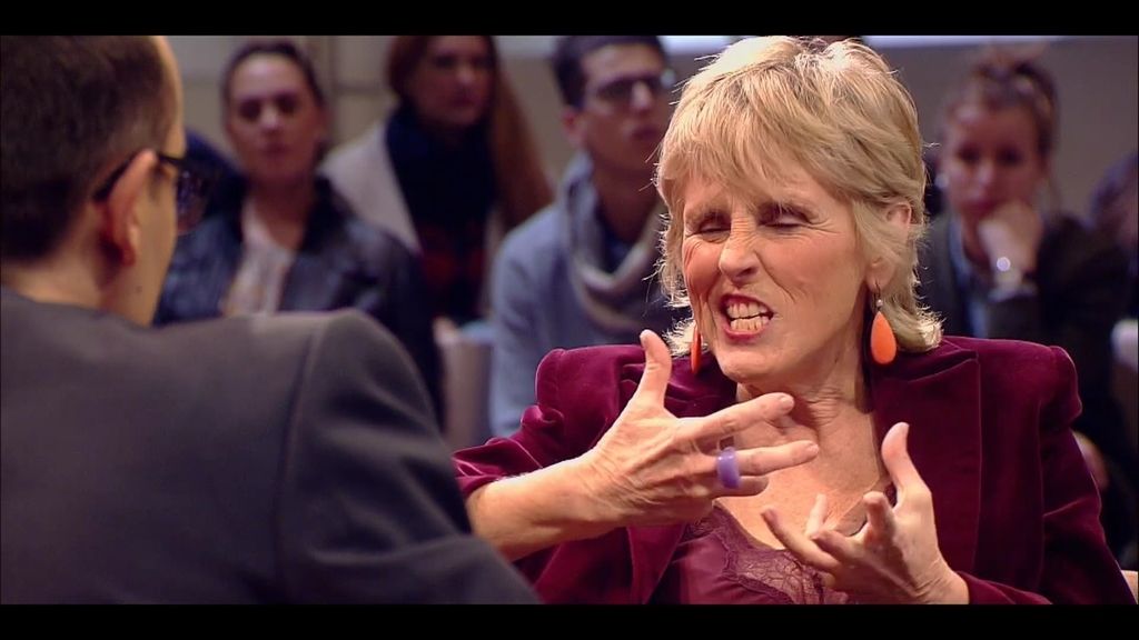 Risto se queda ojiplático con las posturitas de 'La Milá'