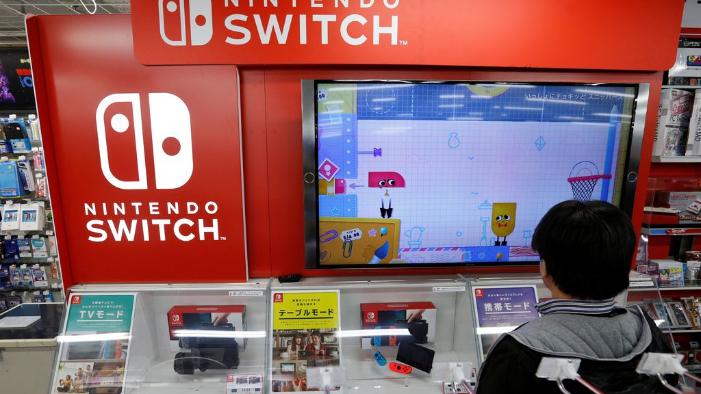 El lanzamiento de la nueva Nintendo Switch desata la locura en EEUU