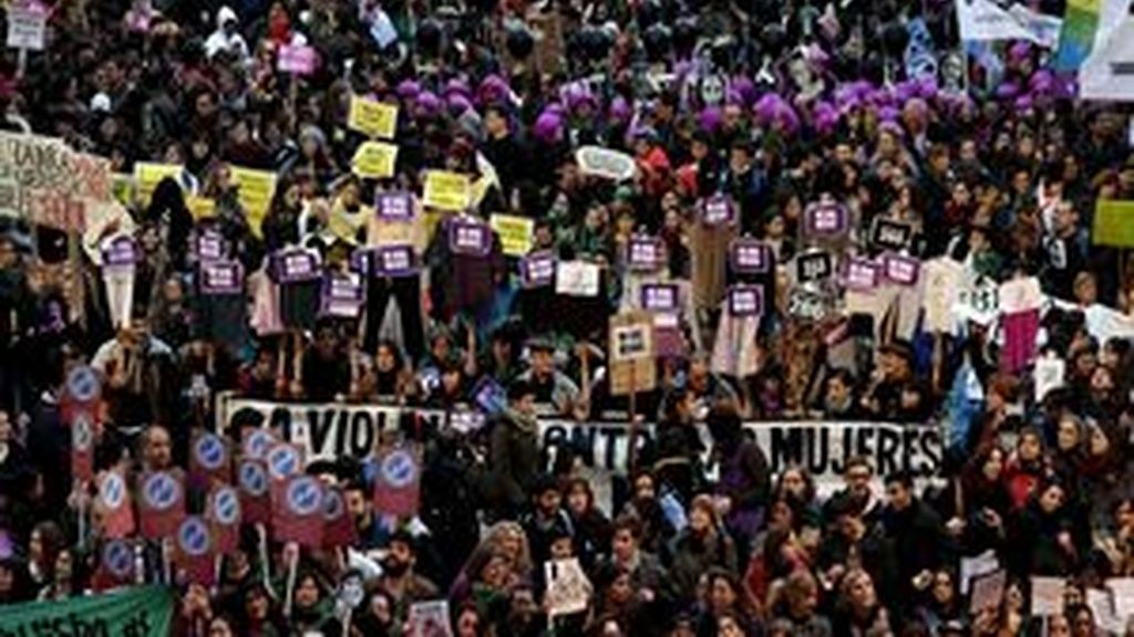 Asociaciones españolas apoyan la huelga de mujeres del 8 de marzo