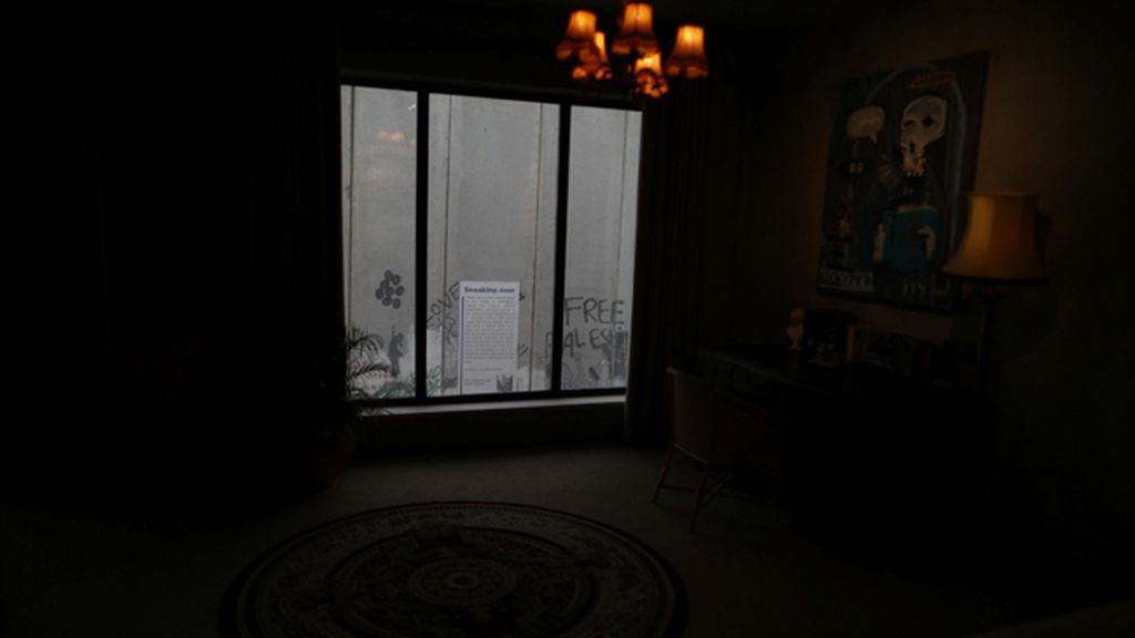 Banksy inaugura en Cisjordania un hotel con vistas al muro de separación