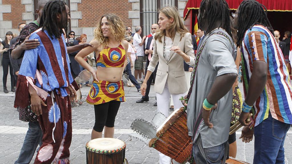 ¡Letizia, a ritmo de batucada!