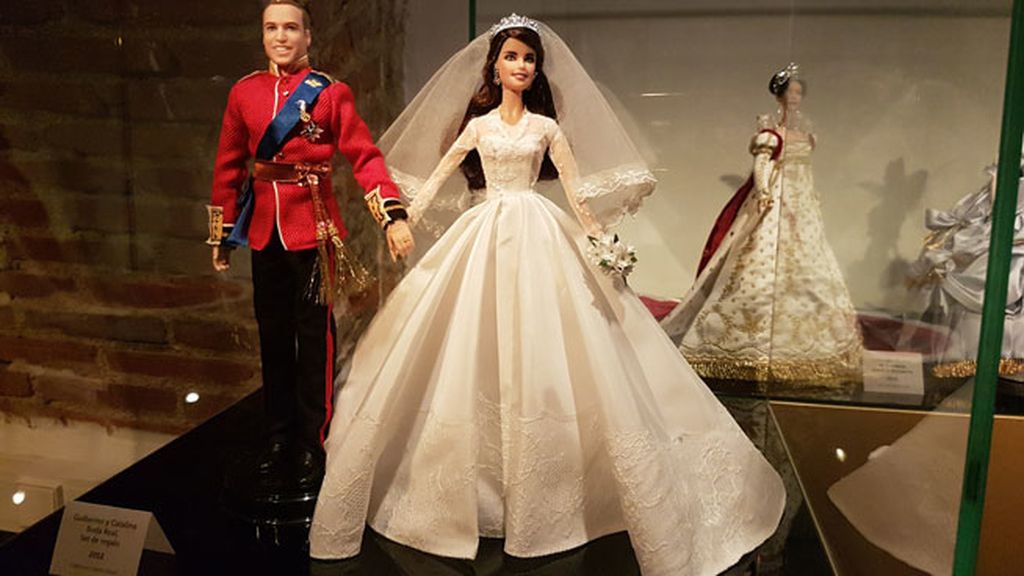 Barbie Audrey Hepburn, Cleopatra, Grace Kelly, Kate Middleton...