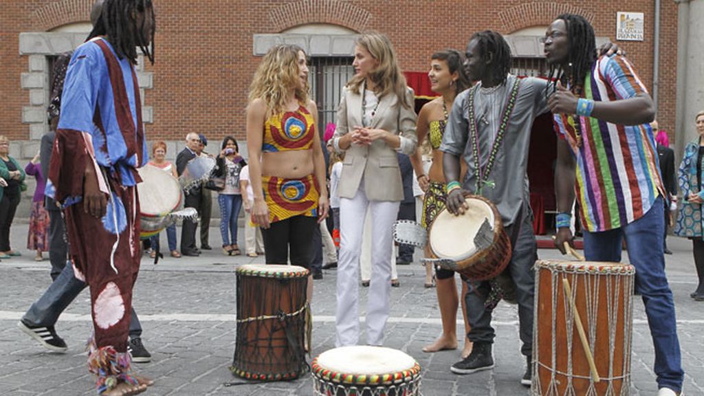 ¡Letizia, a ritmo de batucada!