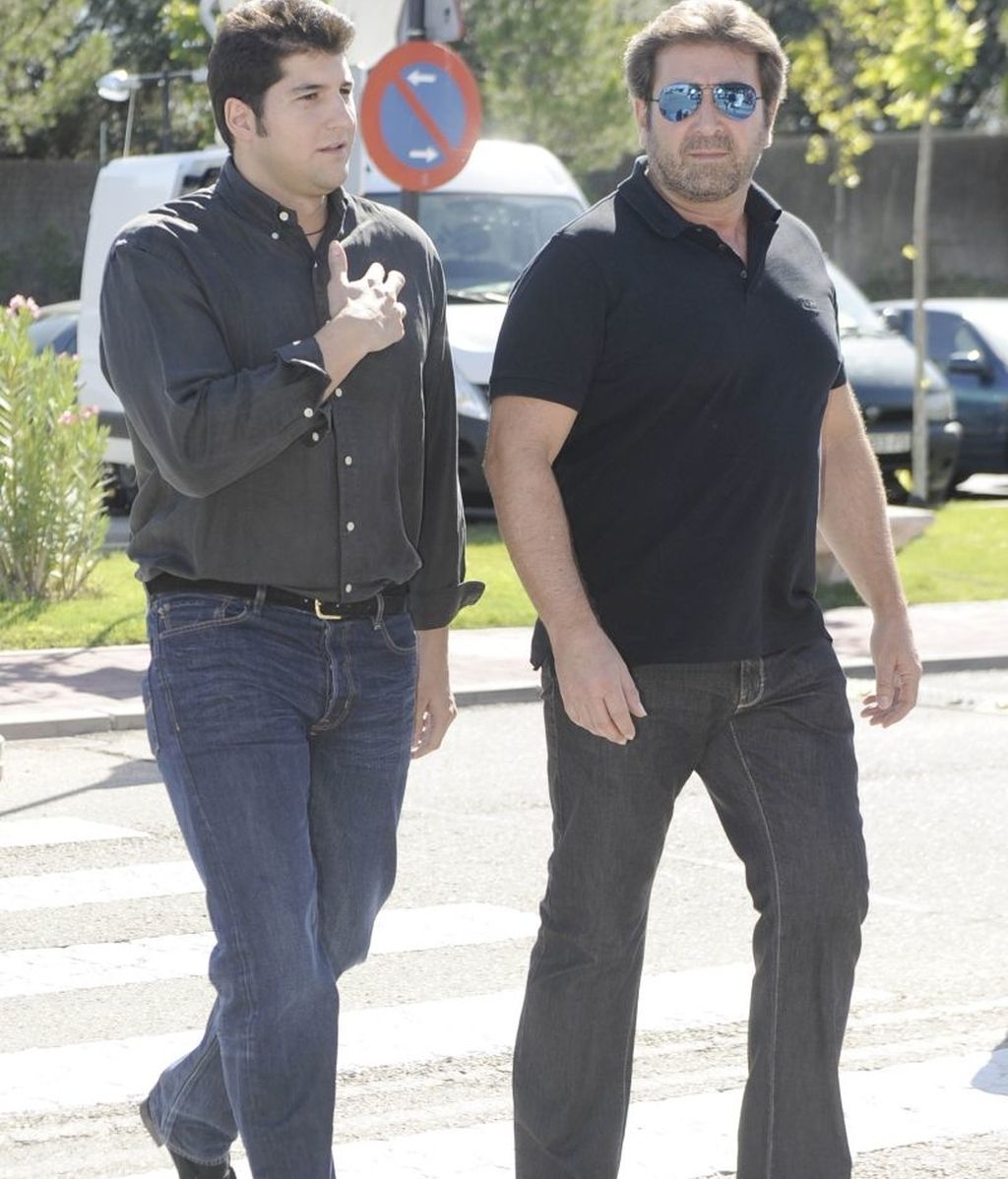 Julián Contraras Jr y su padre, Julián