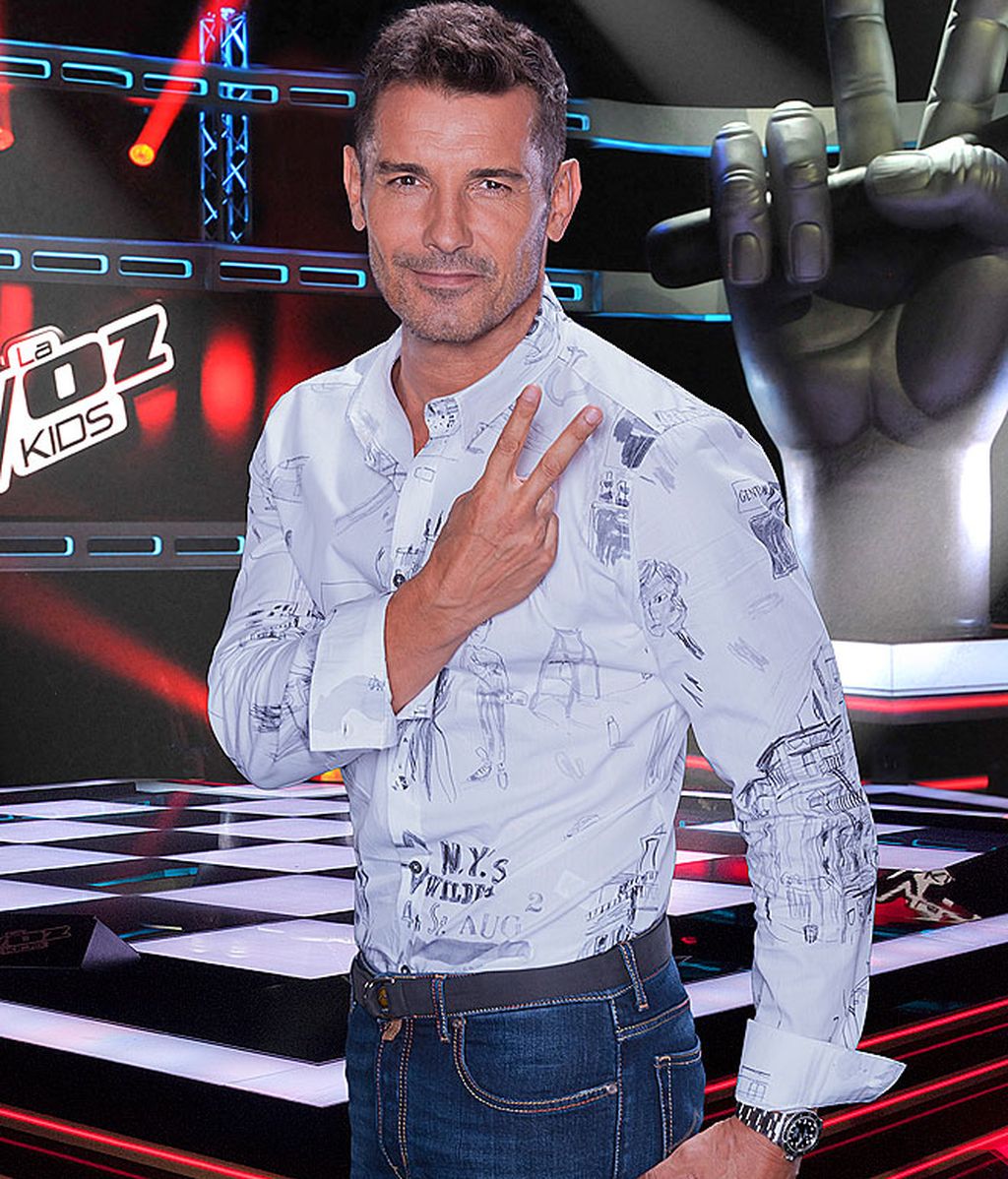 Los tres coaches y Jesús Vázquez, en 'La Voz Kids 3'