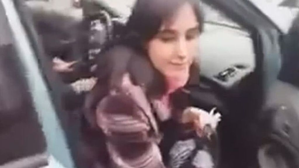 Pilla a su mujer con su amante y lo retransmite en directo por Internet