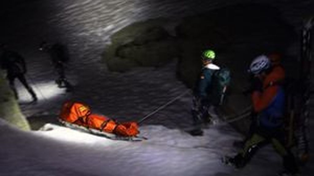 Rescatado el cadáver de una joven senderista en Gredos