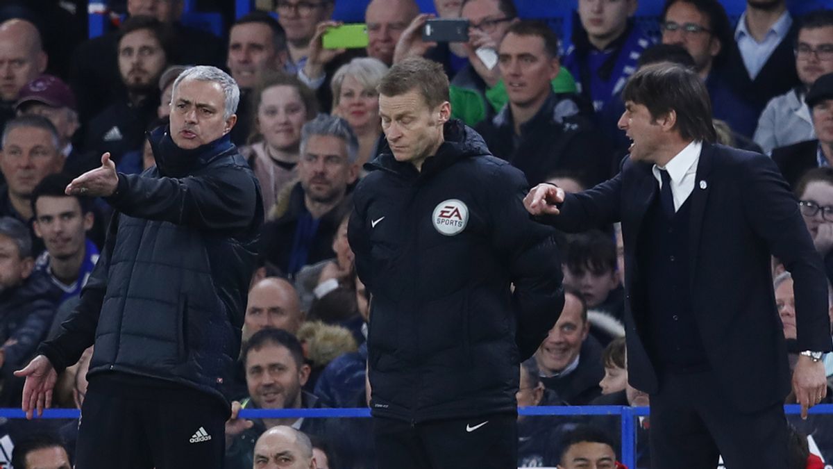 Mourinho y Conte discuten Mourinho y Conte discuten