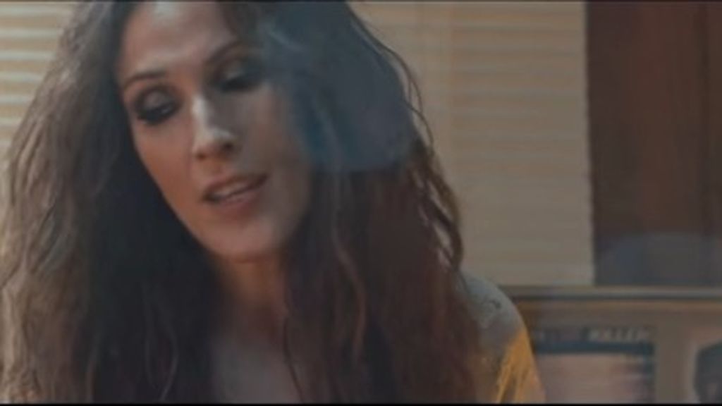 ¡Disfruta del videoclip de 'Quiero' de Malú!: un acto de valor y libertad en plena Ruta 66