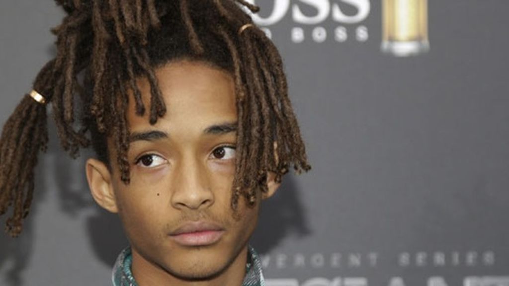 Jaden Smith crea tendencia con sus 'anillos de pelo'... ¡Pero valen 1.000 euros cada uno!