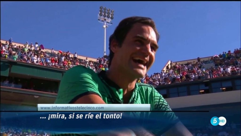 Wawrinka bromea y llama “tonto” a Federer tras felicitarle por la victoria en Indian Wells