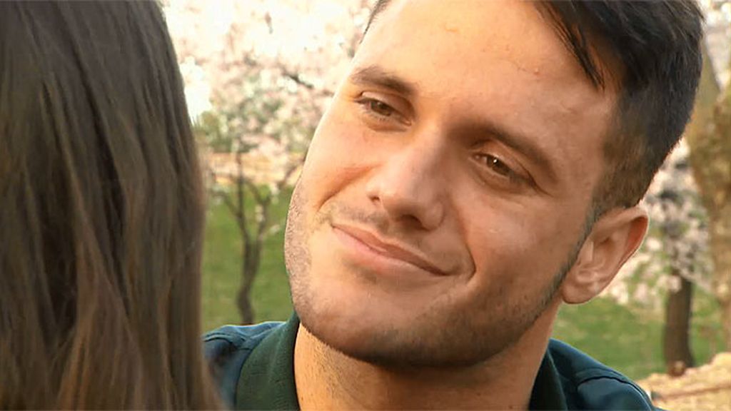 La primera mejor cita del tronista