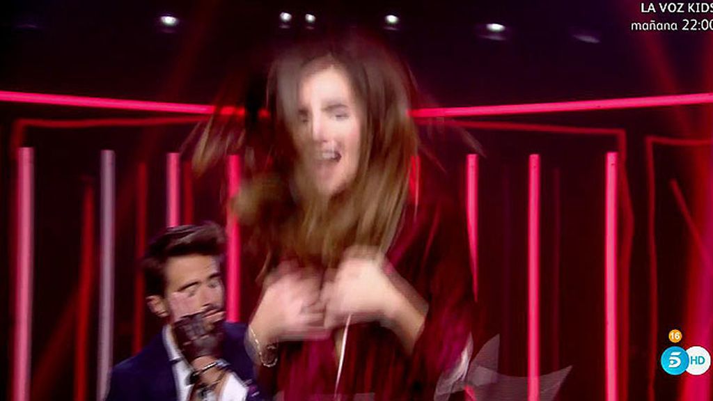 Aylén se deja llevar por la efusión y lo enseña todo