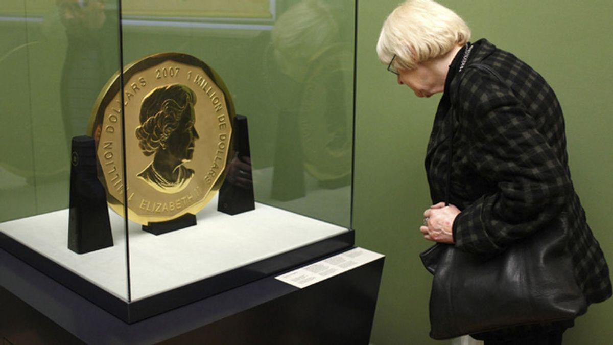 Roban la mayor moneda de oro del mundo de un museo de Berlín Roban la mayor moneda de oro del mundo de un museo de Berlín