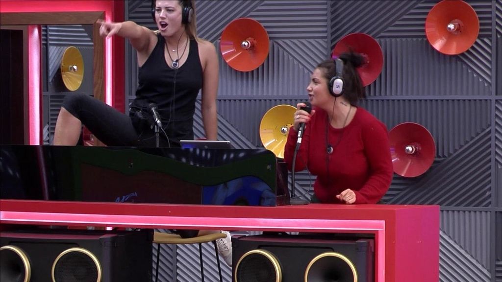 Las concursantes 'lo han dado todo' durante la radio
