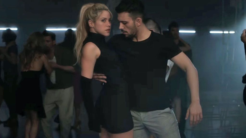 Reguetón, vallenato y ahora bachata con Prince Royce: Shakira instruye en 'latin style'