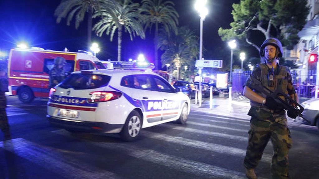 Primeras imágenes del atentado de Niza