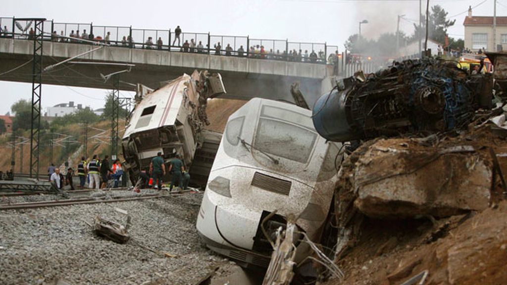 Descarrilamiento mortal de un tren en Santiago de Compostela