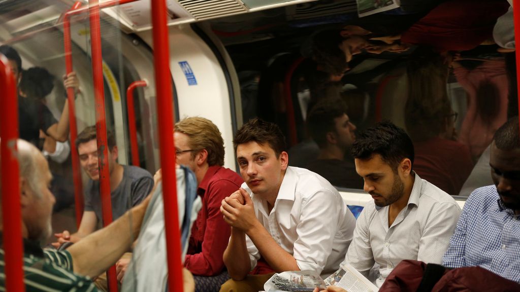 El metro de Londres ya tiene el deseado servicio nocturno