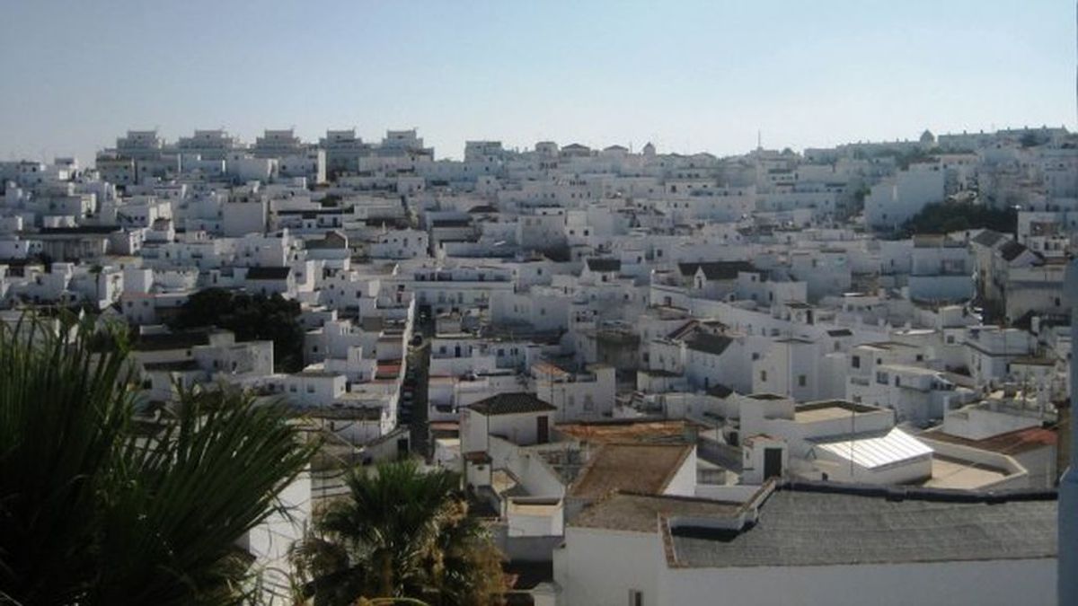 Muere en Vejer (Cádiz) una mujer de 80 años tras precipitarse desde una muralla