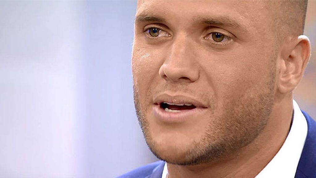 Este viernes, Fabio reconoce que se ha besado con otra chica