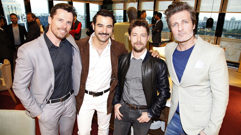 Desfile de guapos para Emidio Tucci