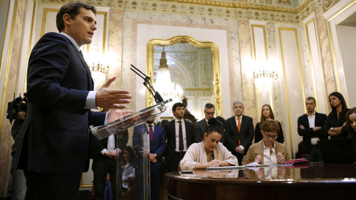 Rivera pacta con el Gobierno unos Presupuestos con 4.100 millones para "la clase media trabajadora y modernizar España"