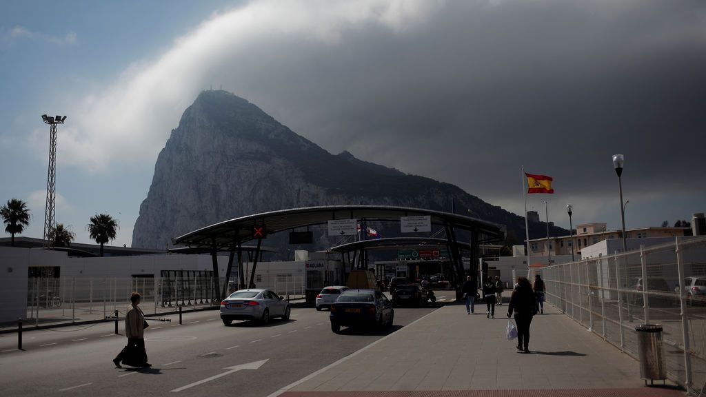 La UE no negociará sobre Gibraltar antes del Brexit y España podrá vetar cualquier acuerdo posterior
