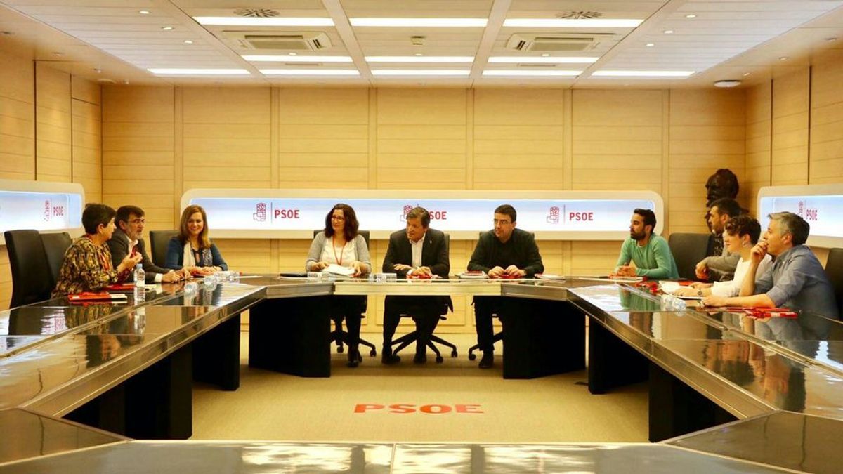 La Gestora del PSOE aprueba por unanimidad el calendario del 39 Congreso