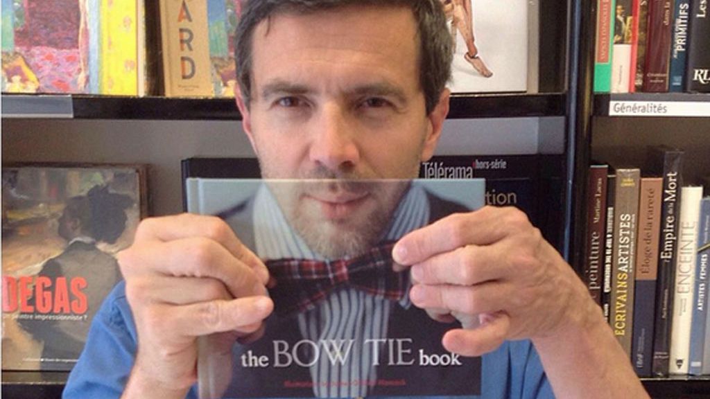 Clientes y portadas: original ‘bookface’ de una librería francesa