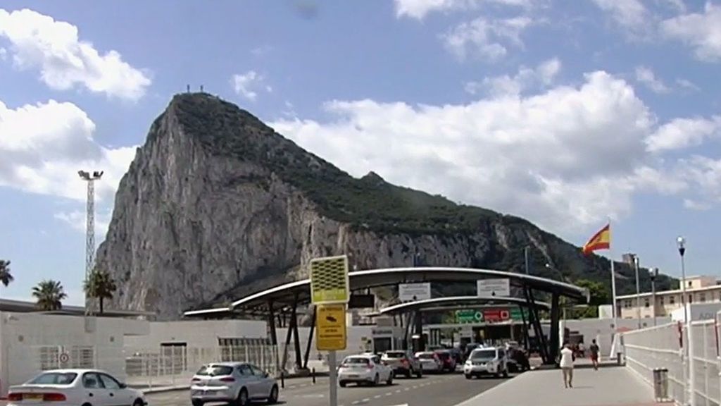 Reino Unido, dispuesto 'a todo' para defender Gibraltar como hizo con las Malvinas