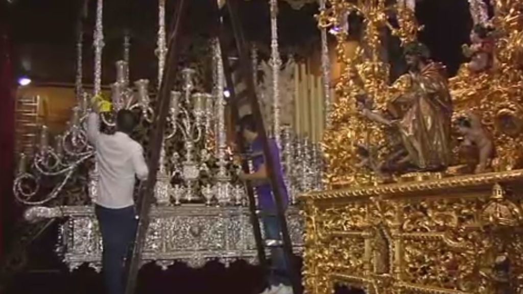 Sesenta hermandades se preparan para procesionar en Semana Santa en Sevilla