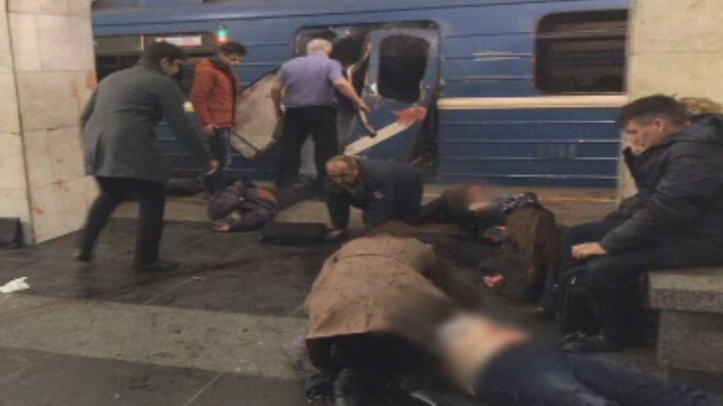 Varias explosiones en el metro de San Petersburgo
