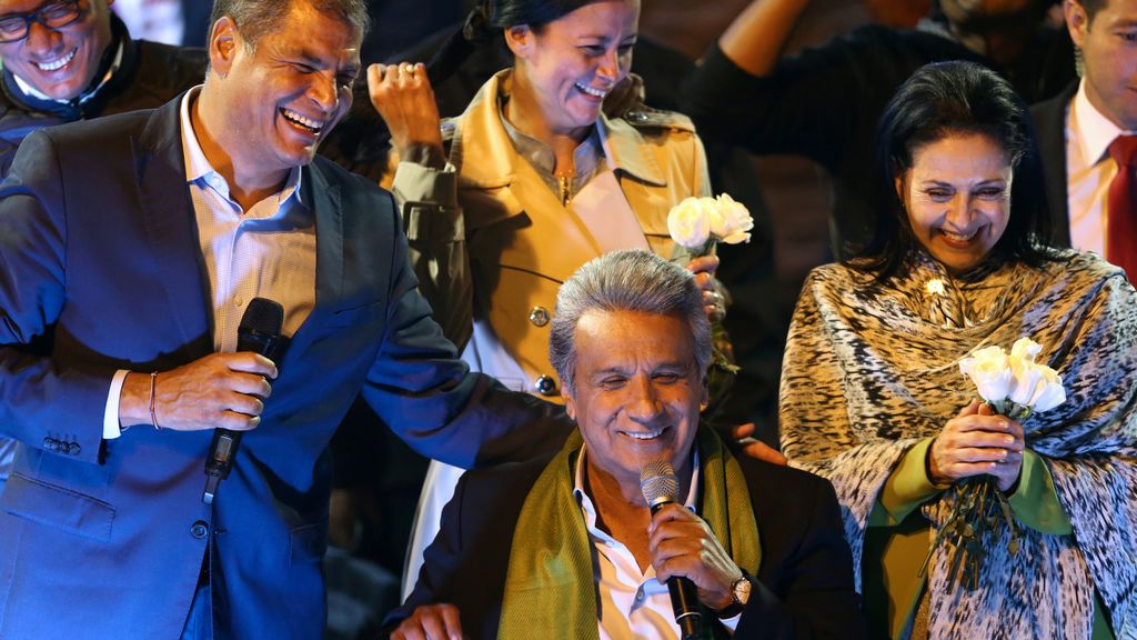 Lenín Moreno gana las elecciones en Ecuador por un estrecho margen