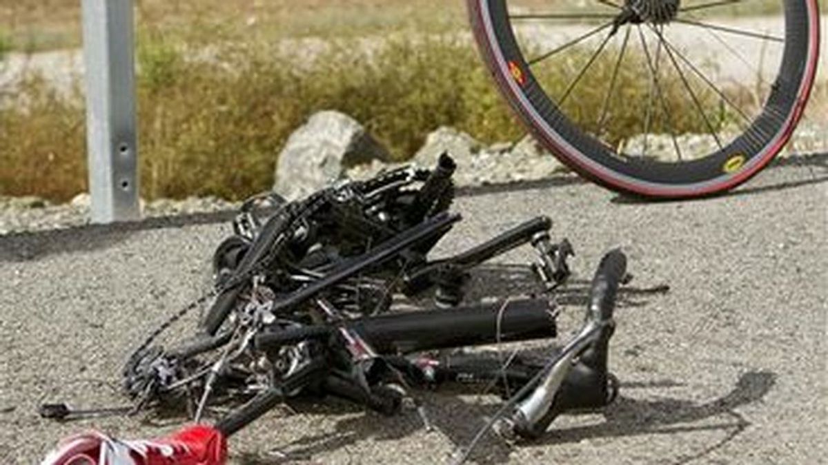 Localizan a un ciclista muerto en una carretera de Vilaflor