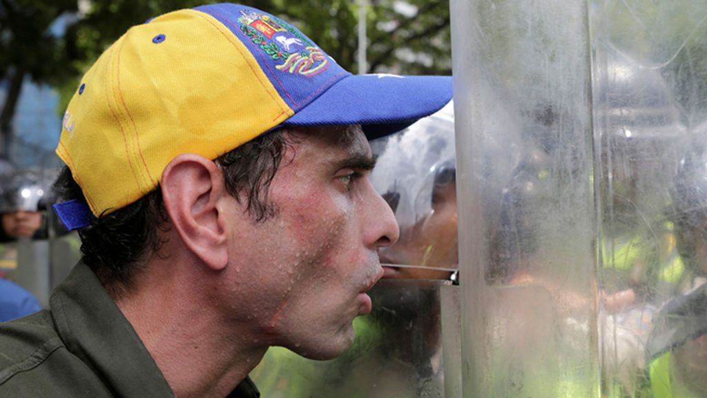 Maduro inhabilita a Capriles para ejercer cargos públicos en los próximos 15 años