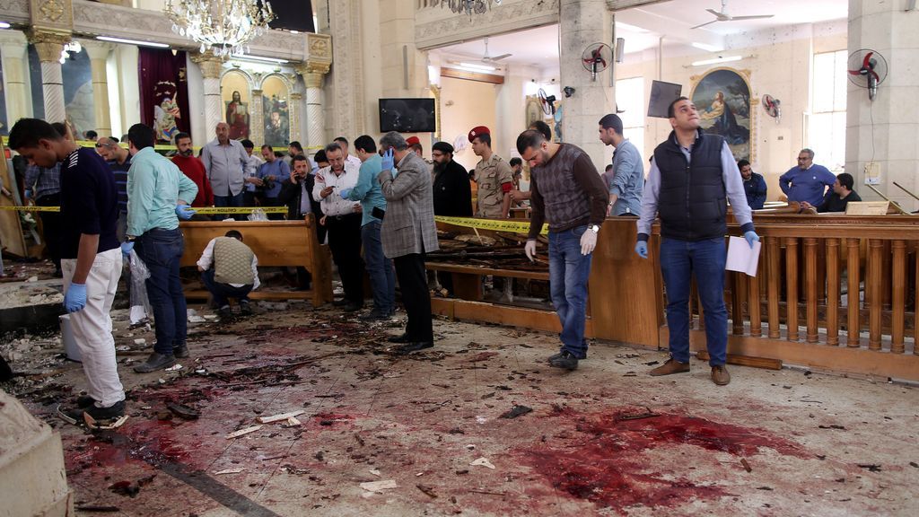 Doble atentado en iglesias coptas de Egipto