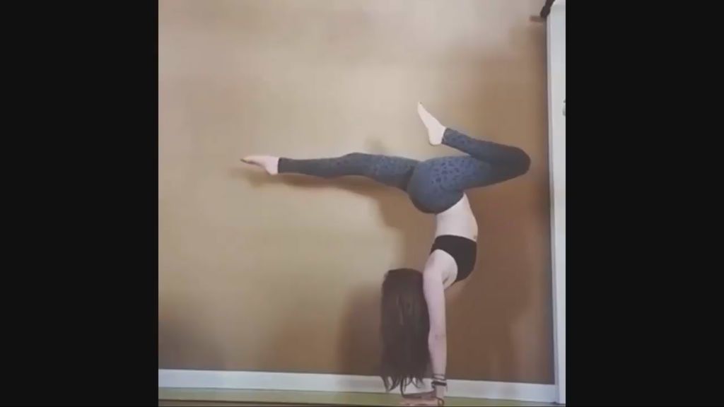 No te imaginas cómo acaba esta complicada posición de yoga
