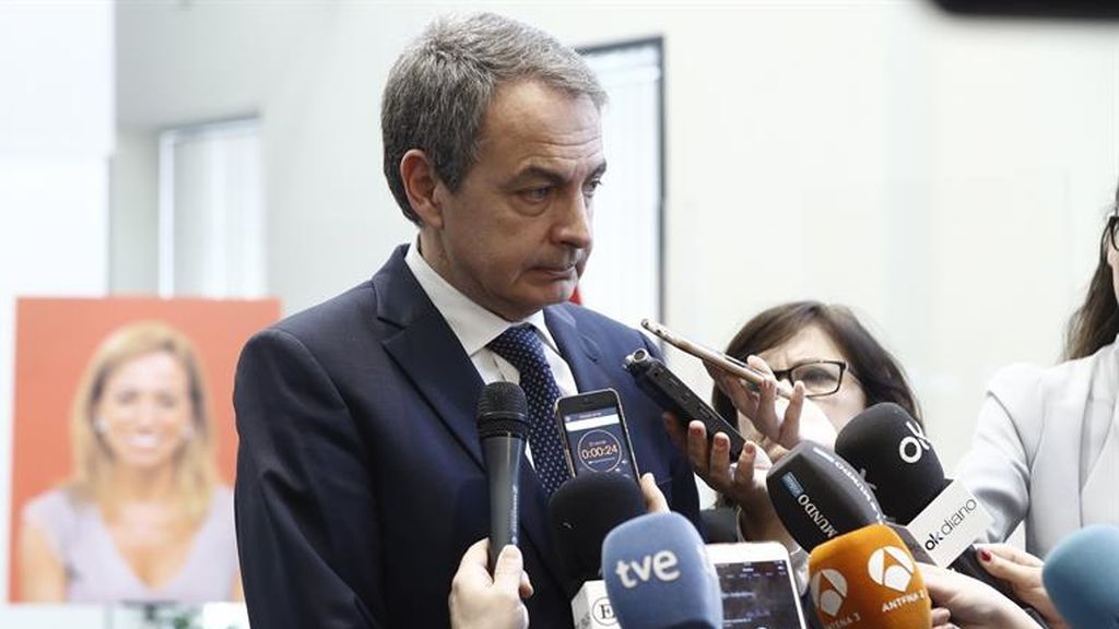 Zapatero sobre Carme Chacón: "Fue mi gran amiga y una ejemplar compañera"