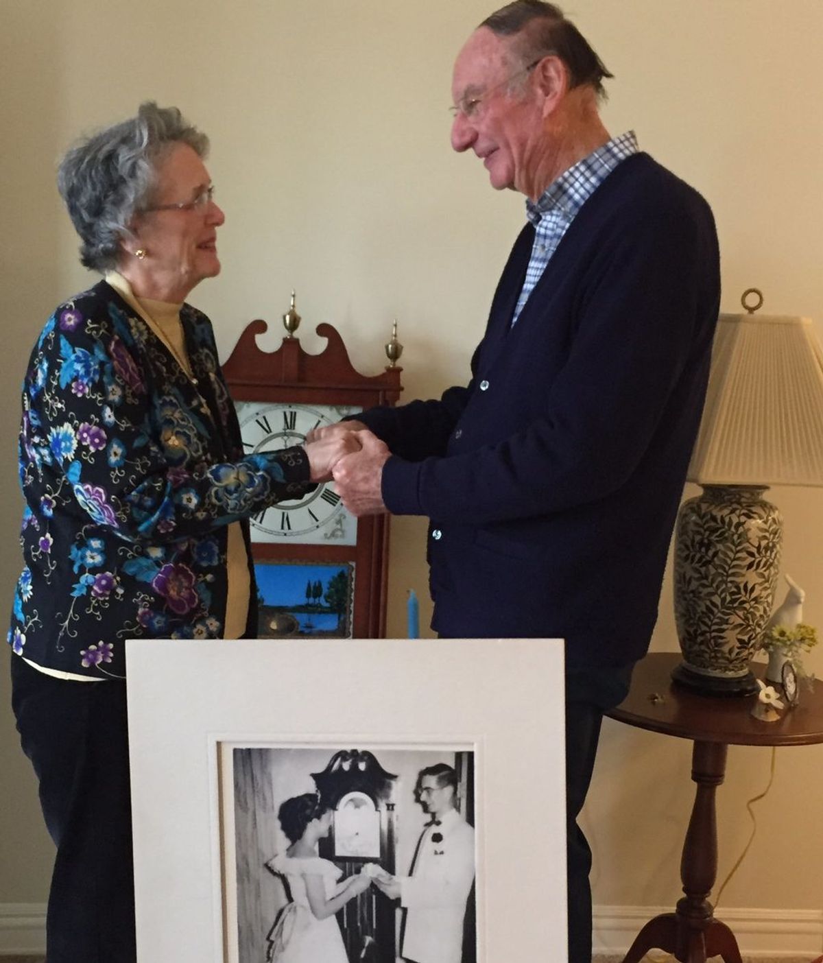 Se enamoraron en el instituto y 64 años después se reencuentran para casarse