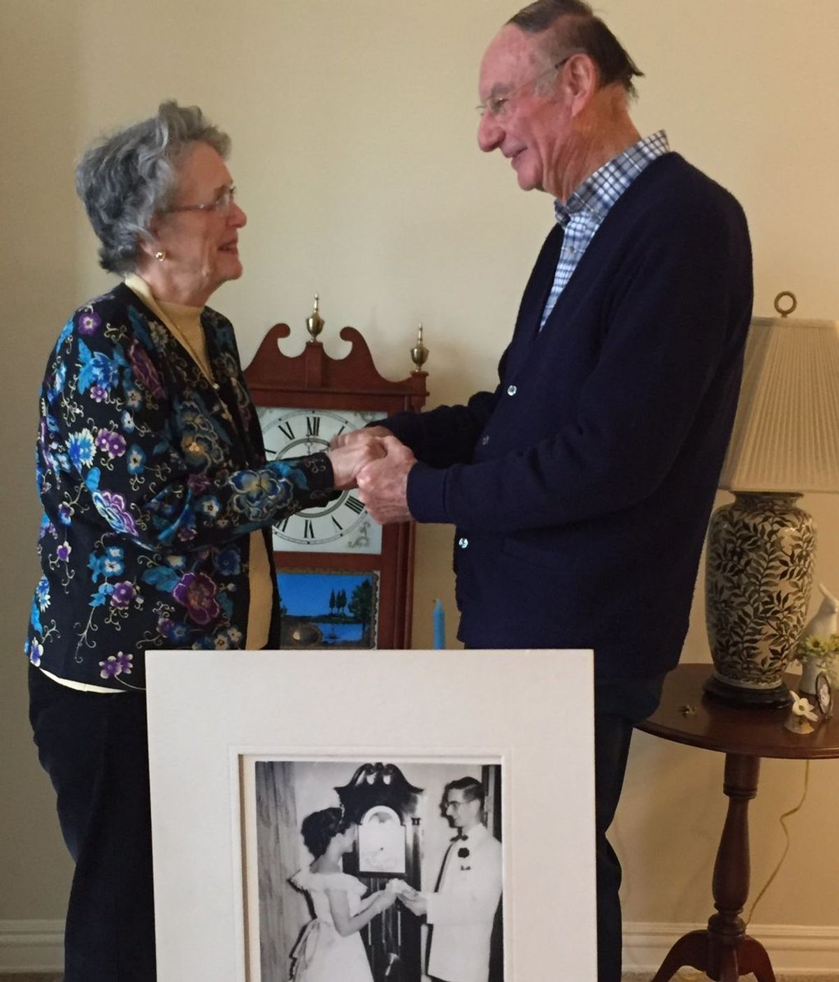 Se enamoraron en el instituto y 64 años después se reencuentran para casarse