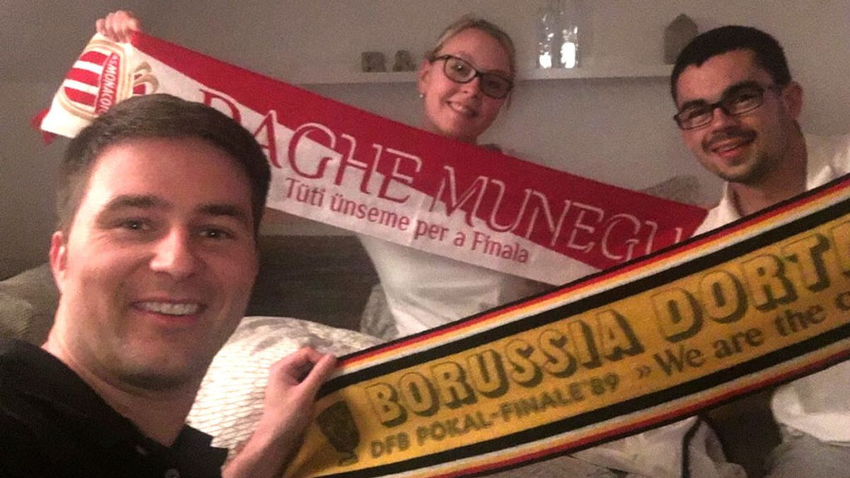 Contra la barbarie, lección de convivencia: hinchas del Borussia acogieron a los del Mónaco en sus casas Contra la barbarie, lección de convivencia: hinchas del Borussia acogieron a los del Mónaco en sus casas