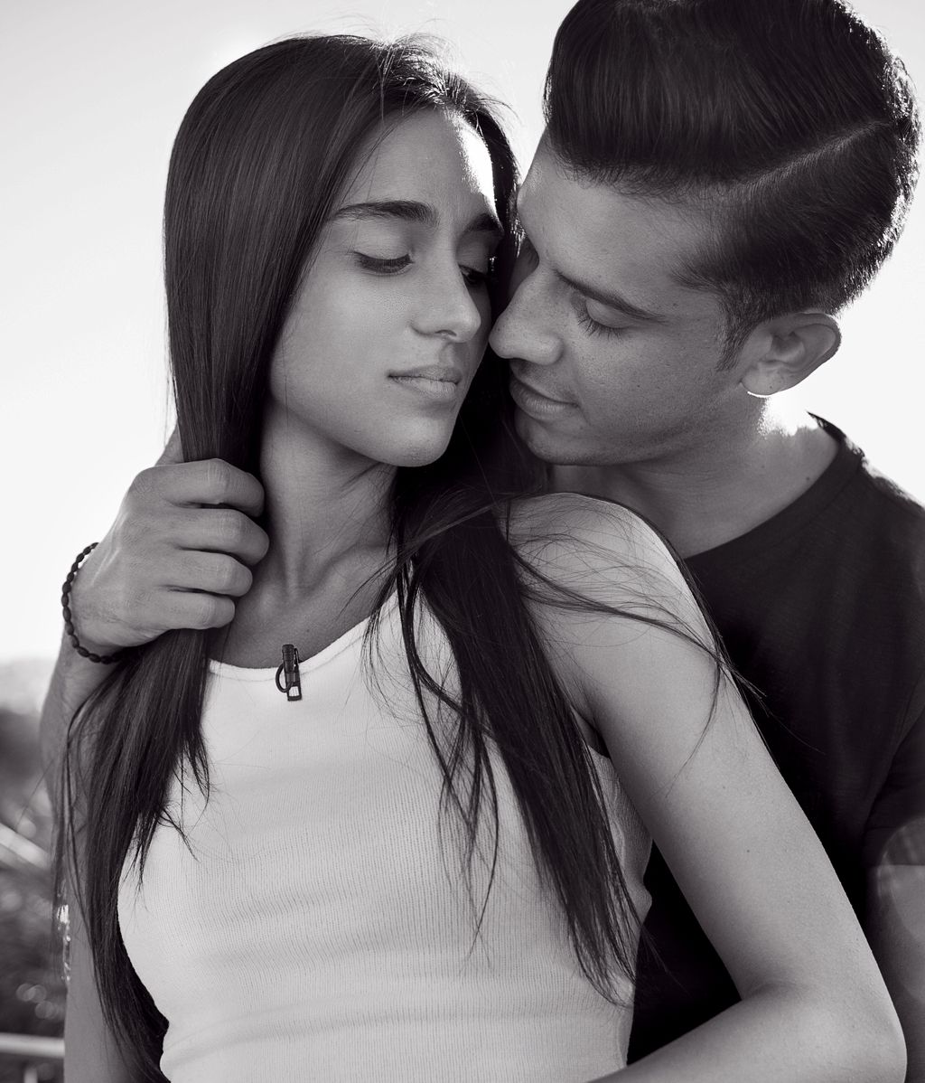 Claudia y Yera nos dejan boquiabiertos con su romántica sesión de fotos