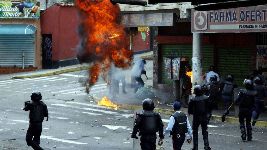 Tres muertos en las protestas contra Maduro en Venezuela
