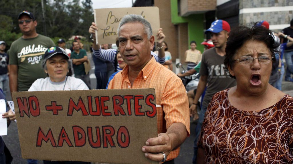Maduro endurece su discurso mientras la oposición se resiste a abandonar las calles